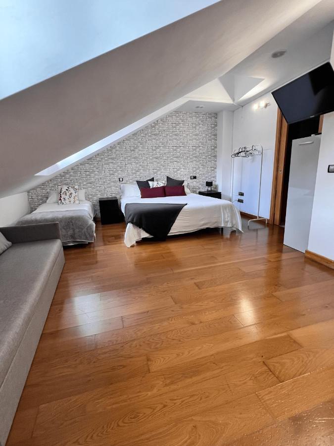 Apartamentos San Antonio Aranda de Duero Exteriör bild